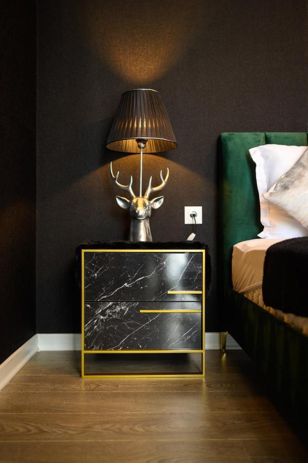 North Twin Apartment Bukares Bagian luar foto