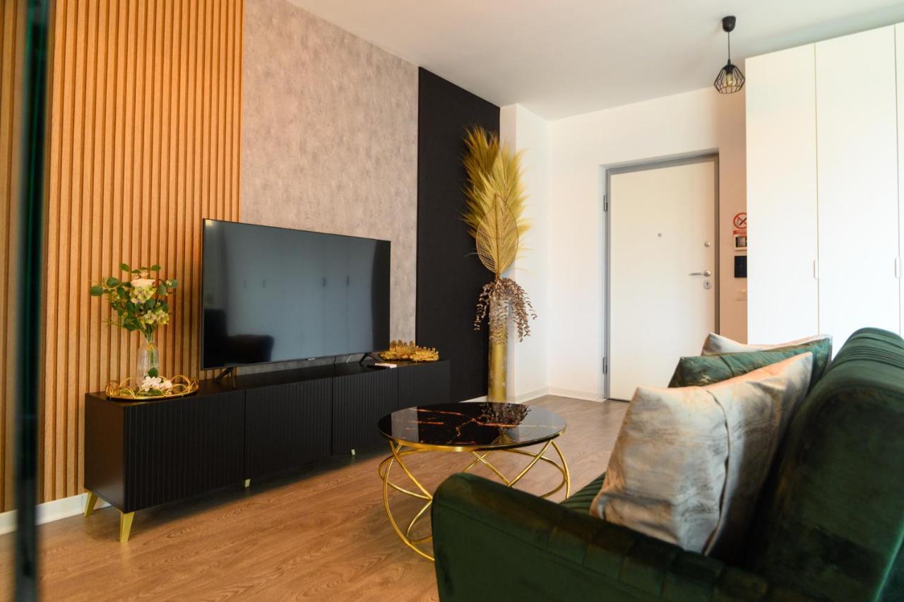 North Twin Apartment Bukares Bagian luar foto